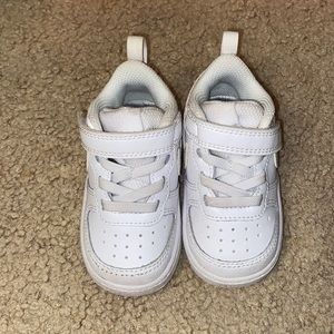 Nike Court Borough Low 2